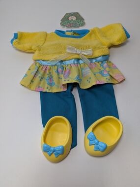 Vtg Cabbage Patch Kids Hasbro Birthday Dress & Tights w/Yellow Bow Shoes
